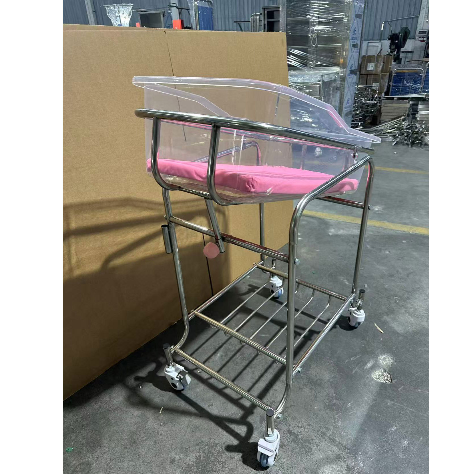 Stainless Steel Baby Bassinet  - огляд і ціна Baby Nursery Trolley
